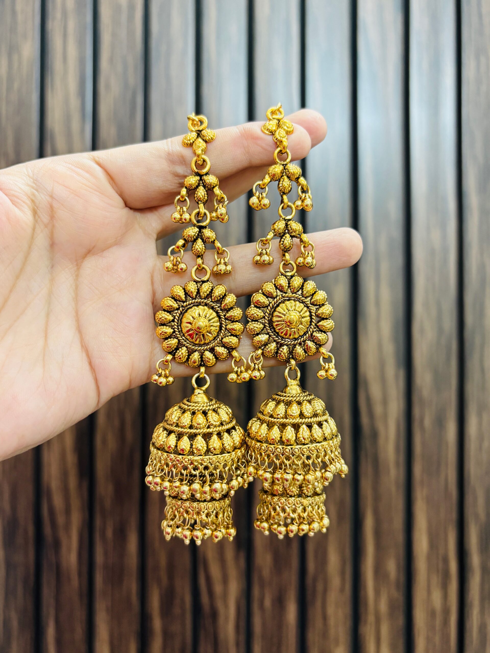 A67330DB-2BDC-4EB1-8CA3-1A0C0CF8706D Indu golden jhumka design 4 - Image 1
