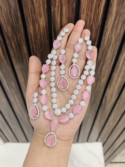 Two layer ad necklace Pink