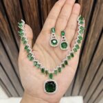 Pooja ad necklace green