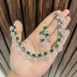 Kajal ad necklace Green