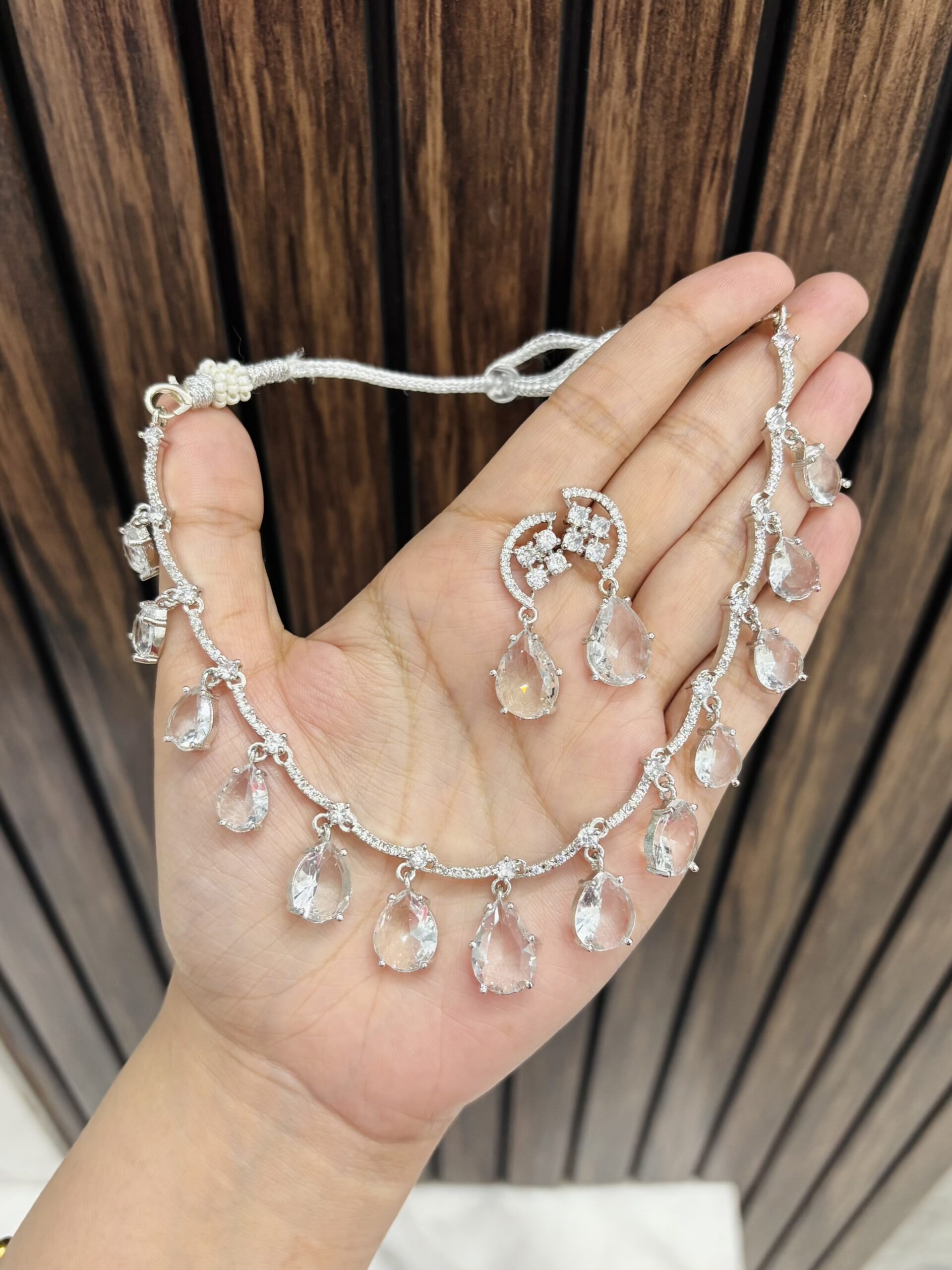 IMG_3805-compressed Drops ad necklace - Image 1