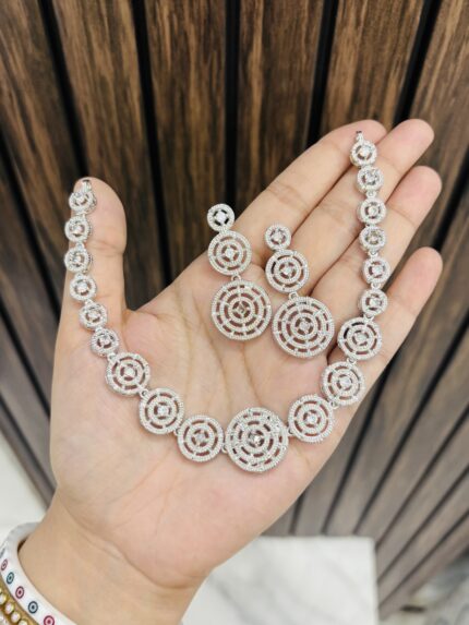 Sakshi ad necklace