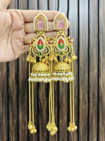 Myra brass Earrings pink