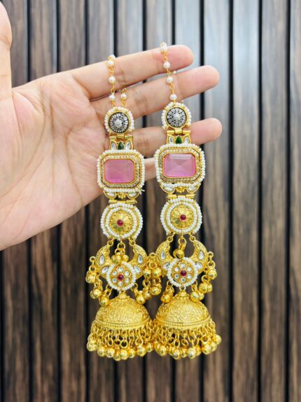 Ruhi brass Earrings Pink