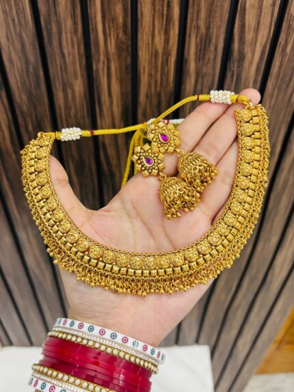 Aruna Gold alike necklace design 1