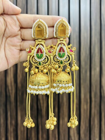 Myra brass Earrings