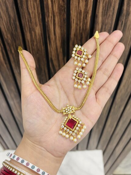 Sachi necklace Ruby