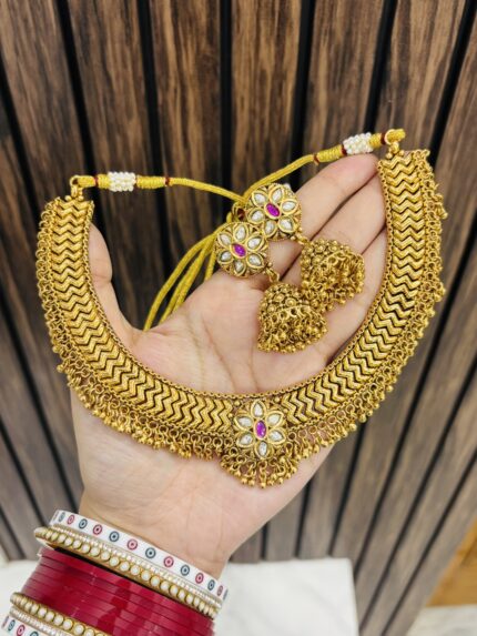 Aruna Gold alike necklace design 3