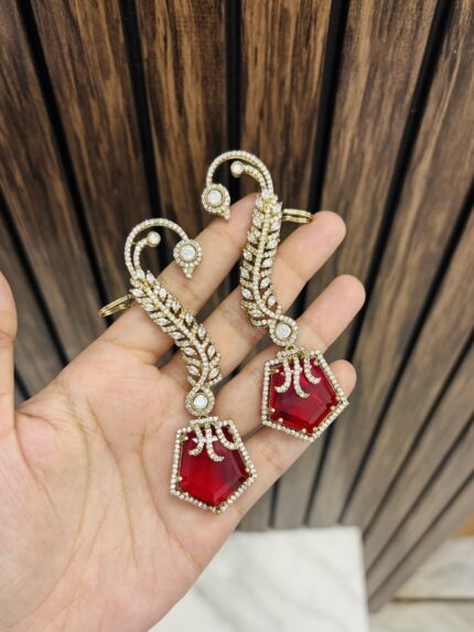 Nalini earcuff Ruby