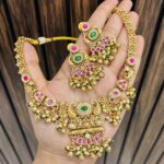 Shikha gold alike necklace
