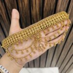 Rashmika necklace with earrings and mangtika
