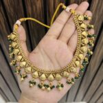 Krishi necklace with earrings and mangtika