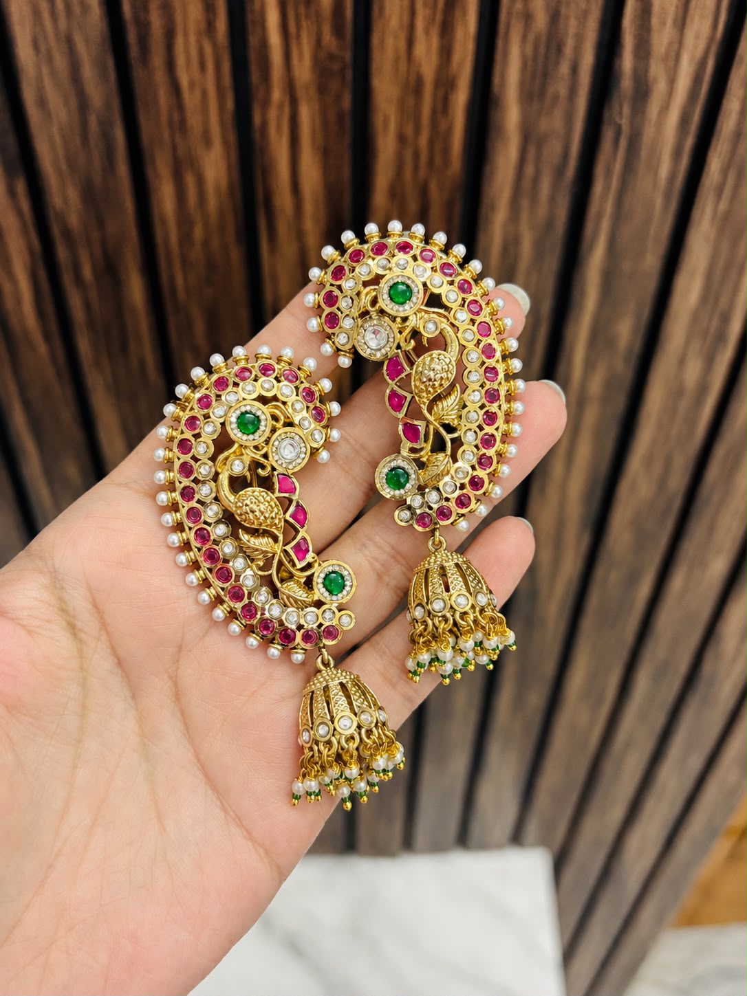 Earcuffs