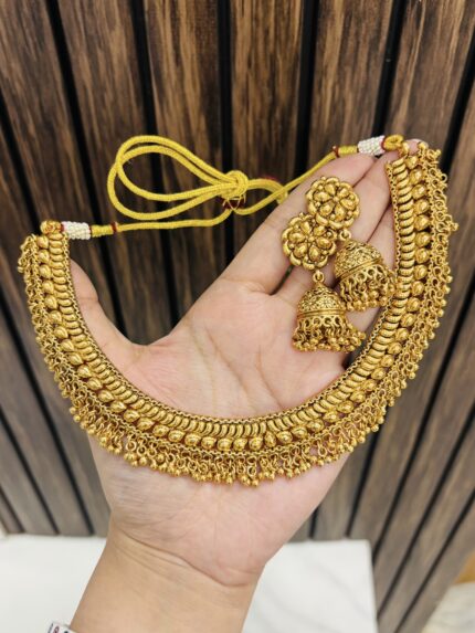 Aruna Gold alike necklace design 5