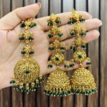 Soniya Earrings with mangtika Green