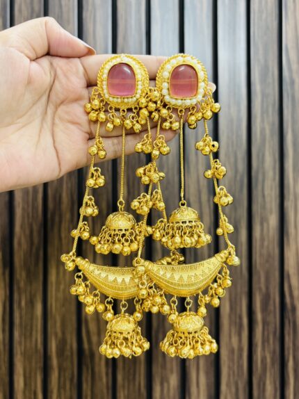 Aarti brass Earrings Pink