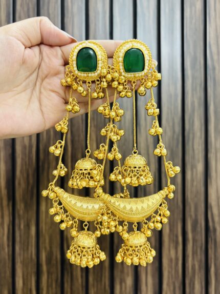 Aarti brass Earrings Green