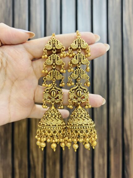 Indu golden jhumka