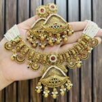 Ragini Gold a like necklace