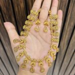 Sakshi Gold a like necklace