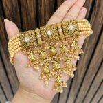Neetu Gold a like necklace