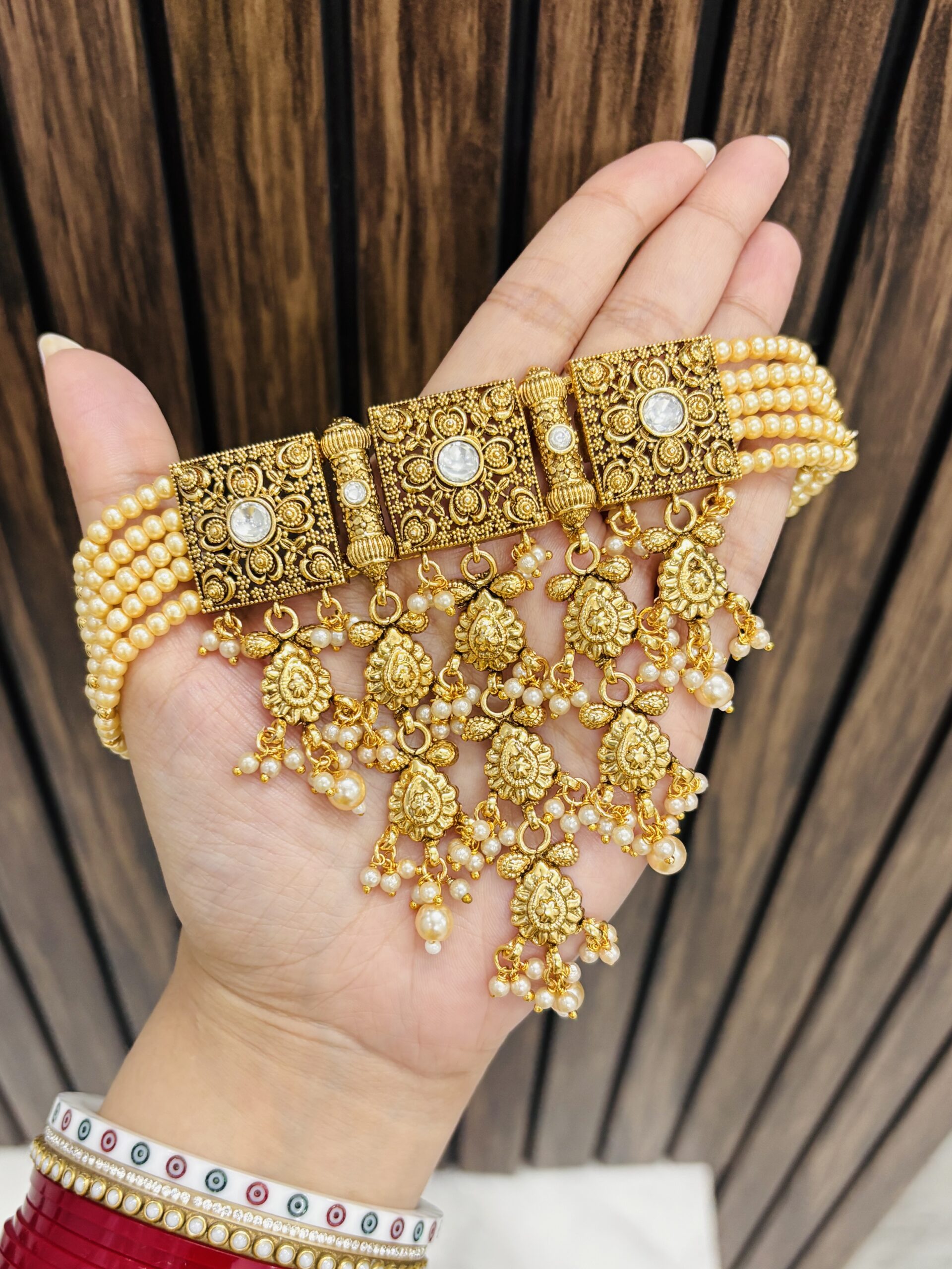 IMG_4183 Neetu Gold a like necklace - Image 1