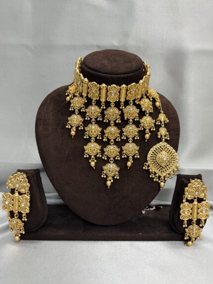 Santoshi Gold a like necklace