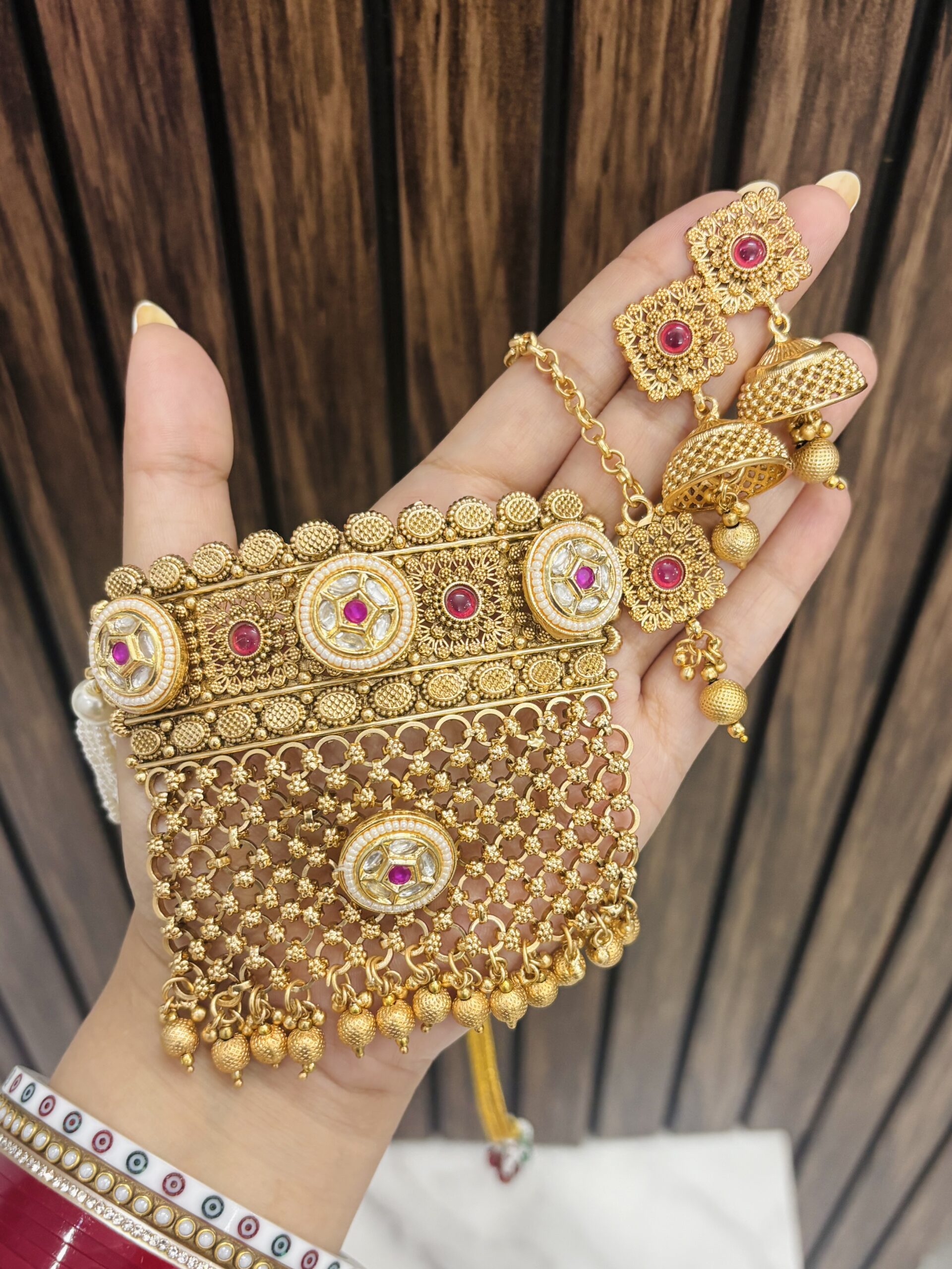 IMG_4933 Harsha Gold a like Choker Ruby - Image 1