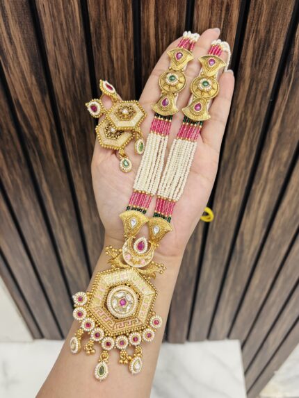 Poonam long necklace with earrings